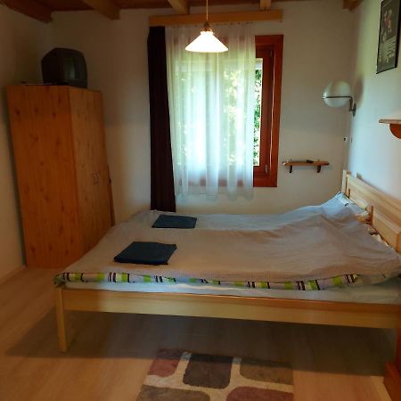 Hoffmann Vendeghaz Apartment Nagyrákos Екстериор снимка